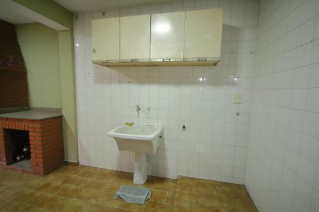 Casa à venda com 133m², 3 quartos e 2 vagasÁrea de Serviço