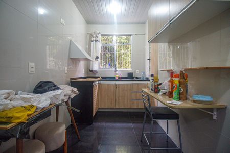 Apartamento para alugar com 210m², 4 quartos e sem vaga Apartamento para alugar com 210m², 4 quartos e sem vagaCozinha