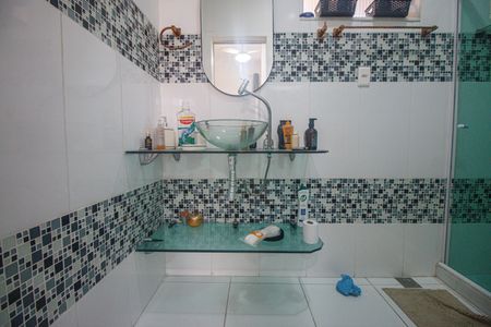 Apartamento para alugar com 210m², 4 quartos e sem vaga Apartamento para alugar com 210m², 4 quartos e sem vagaBanheiro Suite 2