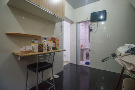 Apartamento para alugar com 210m², 4 quartos e sem vaga Apartamento para alugar com 210m², 4 quartos e sem vagaCozinha