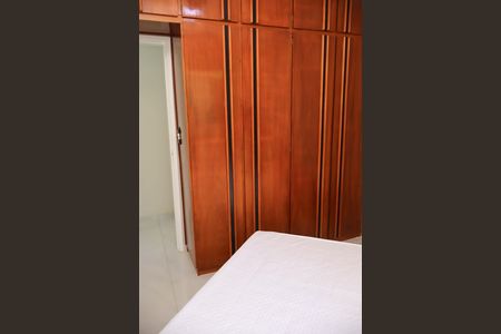 Apartamento para alugar com 60m², 2 quartos e 2 vagas