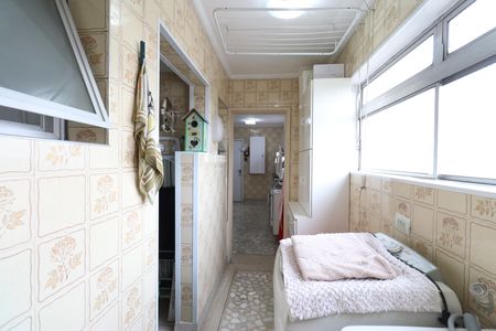 Apartamento à venda com 80m², 2 quartos e 1 vagaCozinha e Área de Serviço
