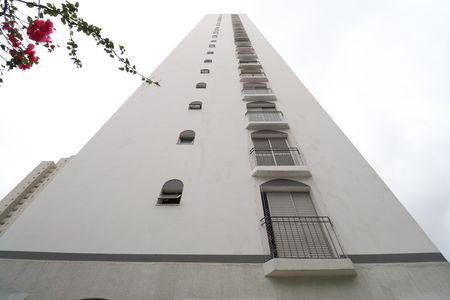 Apartamento à venda com 80m², 2 quartos e 1 vagaÁrea comum