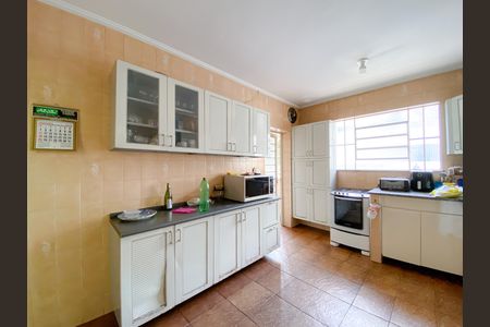Casa para alugar com 138m², 2 quartos e 2 vagas Casa para alugar com 138m², 2 quartos e 2 vagasCozinha