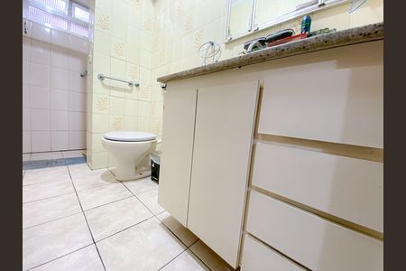 Casa para alugar com 138m², 2 quartos e 2 vagas Casa para alugar com 138m², 2 quartos e 2 vagasBanheiro