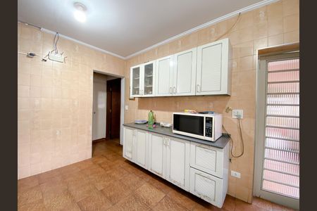 Casa para alugar com 138m², 2 quartos e 2 vagas Casa para alugar com 138m², 2 quartos e 2 vagasCozinha