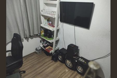 Foto 06 de apartamento à venda com 2 quartos, 41m² em Jardim do Lago, Osasco