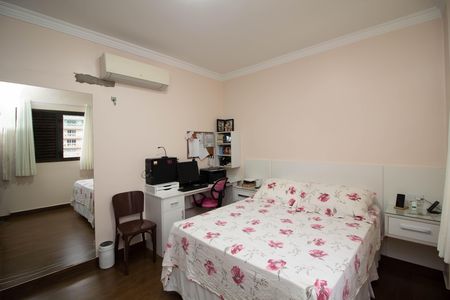 Apartamento à venda com 72m², 2 quartos e 2 vagas Apartamento à venda com 72m², 2 quartos e 2 vagasQuarto 1 - Suíte