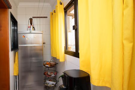 Apartamento à venda com 72m², 2 quartos e 2 vagas Apartamento à venda com 72m², 2 quartos e 2 vagasVaranda - Cozinha