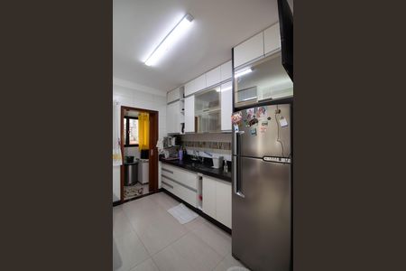 Apartamento à venda com 72m², 2 quartos e 2 vagas Apartamento à venda com 72m², 2 quartos e 2 vagasCozinha - Armários