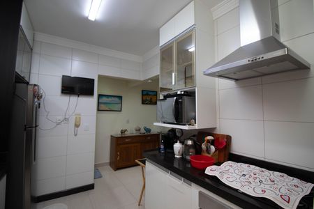 Apartamento à venda com 72m², 2 quartos e 2 vagas Apartamento à venda com 72m², 2 quartos e 2 vagasCozinha - Armários