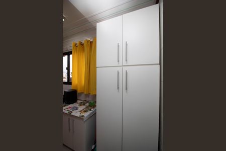 Apartamento à venda com 72m², 2 quartos e 2 vagas Apartamento à venda com 72m², 2 quartos e 2 vagasÁrea de Serviço