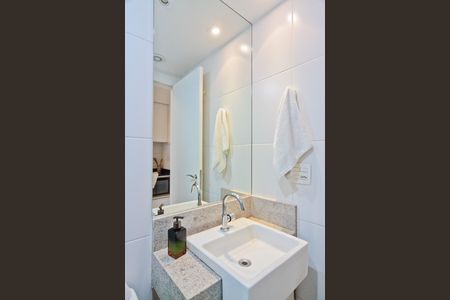 Banheiro de kitnet/studio à venda com 1 quarto, 20m² em Santana, São Paulo