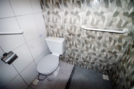 Banheiro de casa para alugar com 1 quarto, 24m² em Colégio, Rio de Janeiro