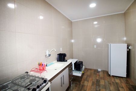 Cozinha de casa para alugar com 1 quarto, 24m² em Colégio, Rio de Janeiro