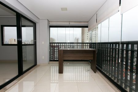Apartamento para alugar com 100m², 3 quartos e 2 vagas Apartamento para alugar com 100m², 3 quartos e 2 vagasVaranda gourmet