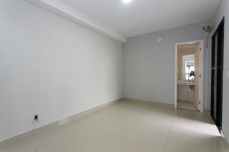 Apartamento para alugar com 100m², 3 quartos e 2 vagas Apartamento para alugar com 100m², 3 quartos e 2 vagasSuíte