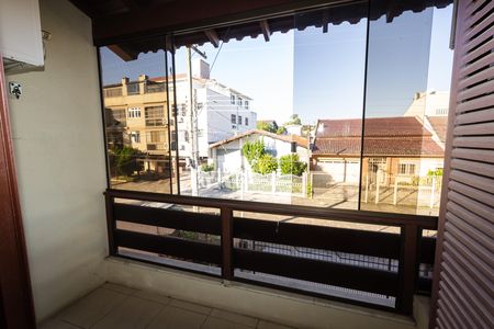 Casa para alugar com 300m², 4 quartos e 4 vagasSuíte