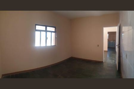 Casa à venda com 160m², 4 quartos e 4 vagas Casa à venda com 160m², 4 quartos e 4 vagasCasa 2