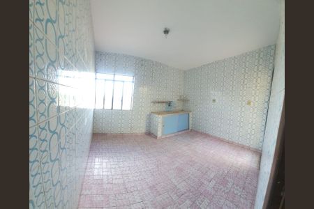 Casa à venda com 160m², 4 quartos e 4 vagas Casa à venda com 160m², 4 quartos e 4 vagasCasa 1