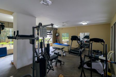 Apartamento à venda com 121m², 3 quartos e 2 vagas Apartamento à venda com 121m², 3 quartos e 2 vagasAcademia