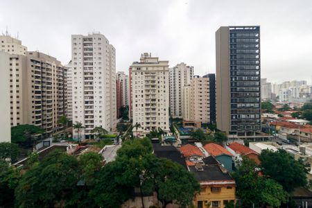 Apartamento à venda com 121m², 3 quartos e 2 vagas Apartamento à venda com 121m², 3 quartos e 2 vagasVista da Suíte