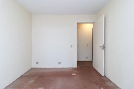 Apartamento à venda com 121m², 3 quartos e 2 vagas Apartamento à venda com 121m², 3 quartos e 2 vagasQuarto 2