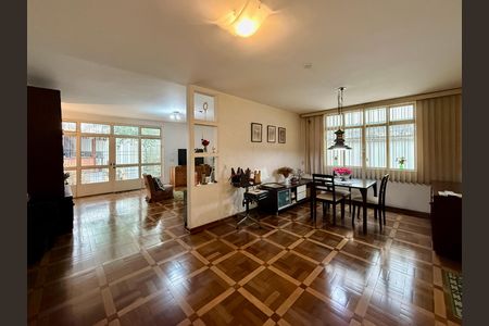 Sala  de casa para alugar com 4 quartos, 267m² em Jardim das Acacias, São Paulo