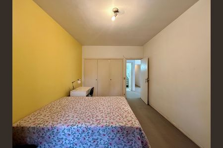 Casa para alugar com 267m², 4 quartos e 5 vagas Casa para alugar com 267m², 4 quartos e 5 vagasQuarto 3