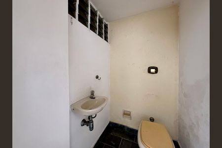 Casa para alugar com 267m², 4 quartos e 5 vagas