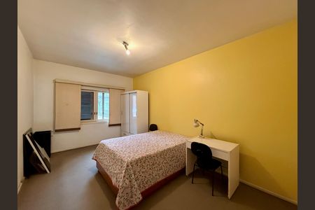 Casa para alugar com 267m², 4 quartos e 5 vagas Casa para alugar com 267m², 4 quartos e 5 vagasQuarto 3