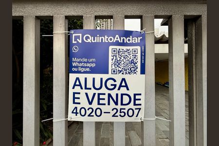 Casa para alugar com 267m², 4 quartos e 5 vagas Casa para alugar com 267m², 4 quartos e 5 vagasPlaca