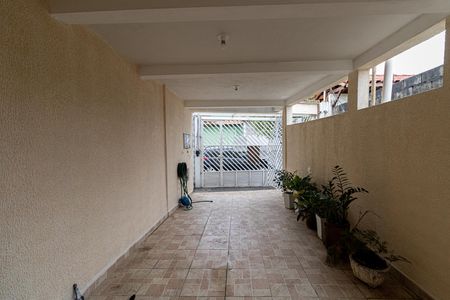 Garagem de casa para alugar com 3 quartos, 126m² em Vila Silvia, São Paulo