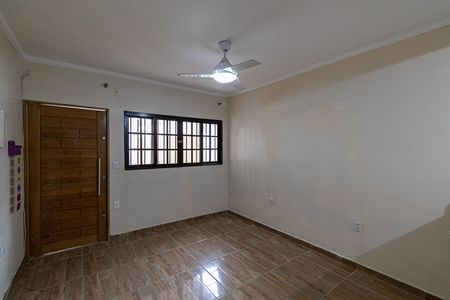Casa para alugar com 3 quartos, 126m² em Vila Silvia, São Paulo