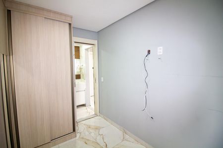 Quarto 2 de apartamento para alugar com 2 quartos, 55m² em Santo Amaro, São Paulo
