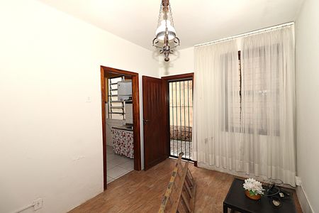Sala de casa à venda com 2 quartos, 150m² em Cristo Redentor, Porto Alegre