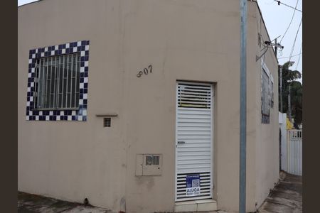 Casa para alugar com 40m², 1 quarto e sem vagaFachada e portão