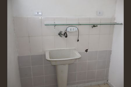 Casa para alugar com 40m², 1 quarto e sem vagaÁrea de Serviço