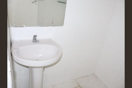 Casa para alugar com 40m², 1 quarto e sem vagaBanheiro