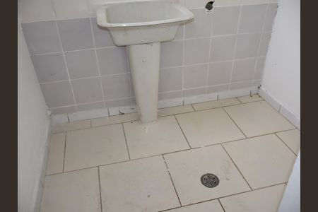 Casa para alugar com 40m², 1 quarto e sem vagaÁrea de Serviço