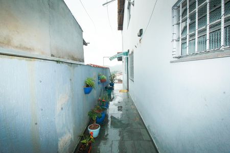 Quintal Lateral de casa à venda com 3 quartos, 200m² em Vila Humaita, Santo André