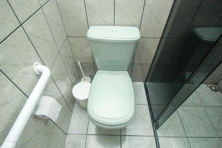 Casa à venda com 200m², 3 quartos e 2 vagasBanheiro da Suíte