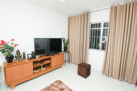 Sala de casa à venda com 3 quartos, 200m² em Vila Humaita, Santo André