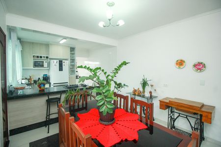 Casa à venda com 200m², 3 quartos e 2 vagasSala de Jantar
