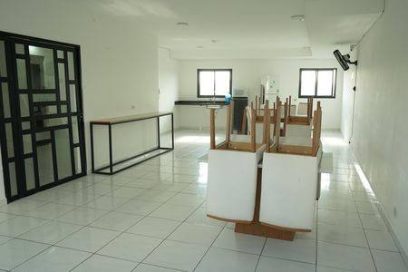 Apartamento para alugar com 48m², 2 quartos e 1 vagaÁrea comum - Salão de festas