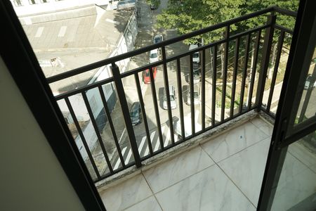 Apartamento para alugar com 48m², 2 quartos e 1 vagaVaranda Quarto 2