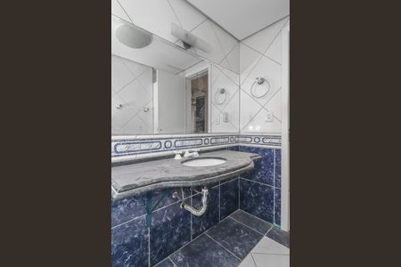 Apartamento à venda com 129m², 3 quartos e 1 vagaBanheiro Social