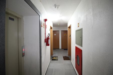 Apartamento à venda com 48m², 2 quartos e 1 vagaCorredor
