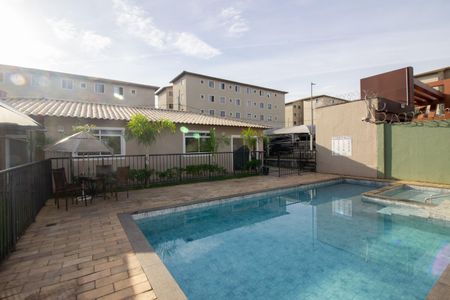 Apartamento para alugar com 47m², 2 quartos e 1 vaga Apartamento para alugar com 47m², 2 quartos e 1 vagaÁrea comum - Piscina