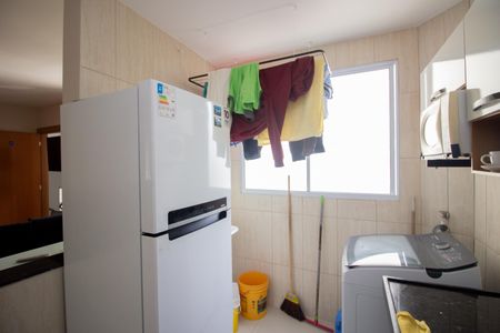 Apartamento para alugar com 47m², 2 quartos e 1 vaga Apartamento para alugar com 47m², 2 quartos e 1 vagaCozinha e Área de Serviço